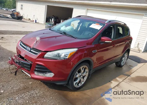2016 Ford Escape Titanium из США, поврежденный, VIN 1FMCU9J97GUB44999
